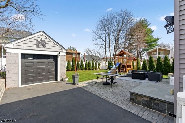 44 Laura Ave, Nutley Twp., NJ 07110