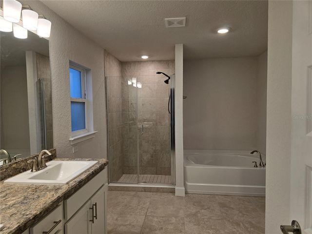 825 W HALLAM DRIVE, Citrus Springs, FL 34434