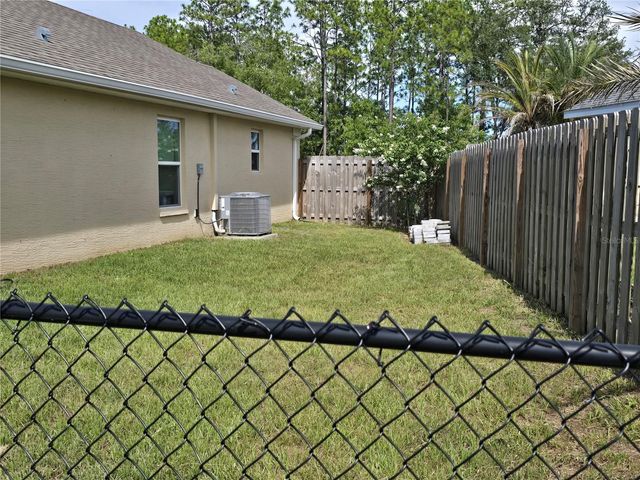825 W HALLAM DRIVE, Citrus Springs, FL 34434