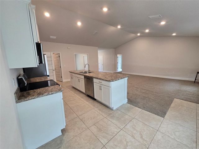 825 W HALLAM DRIVE, Citrus Springs, FL 34434