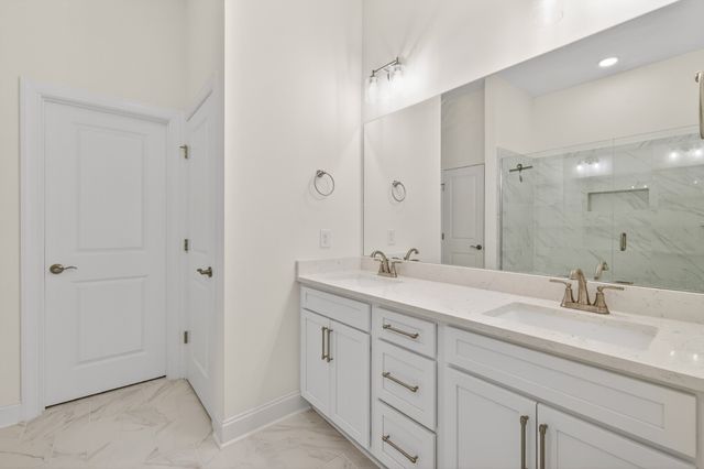 3016 Wiltshire Park Pl, Hermitage, TN 37076