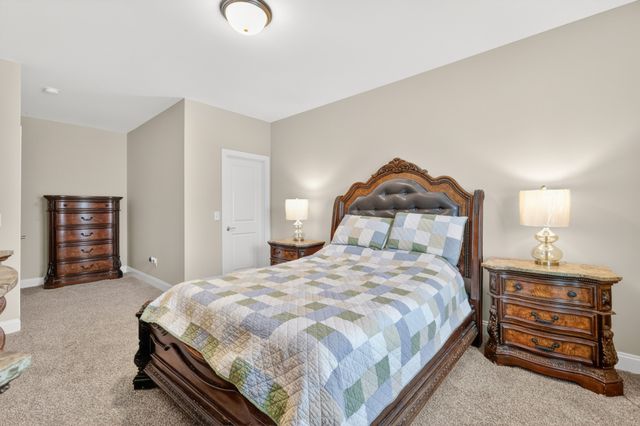 3016 Wiltshire Park Pl, Hermitage, TN 37076