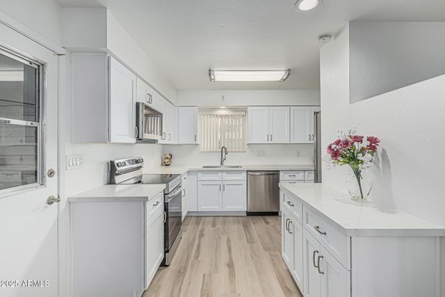 6051 E ENSENADA Street, Mesa, AZ 85205