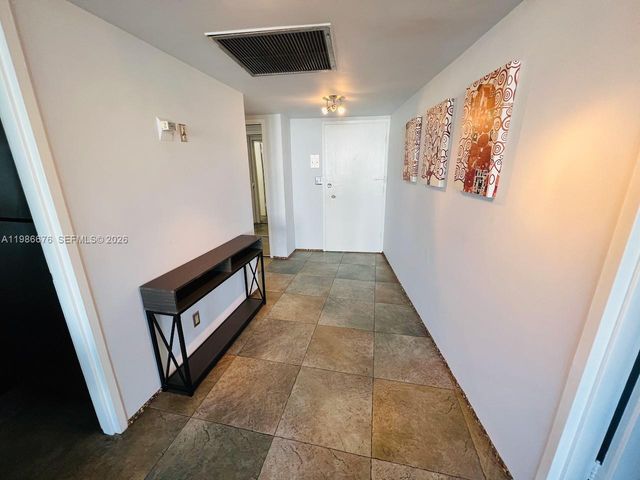 900 Bay Dr 411, Miami Beach, FL 33141
