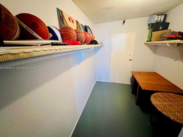 900 Bay Dr 411, Miami Beach, FL 33141