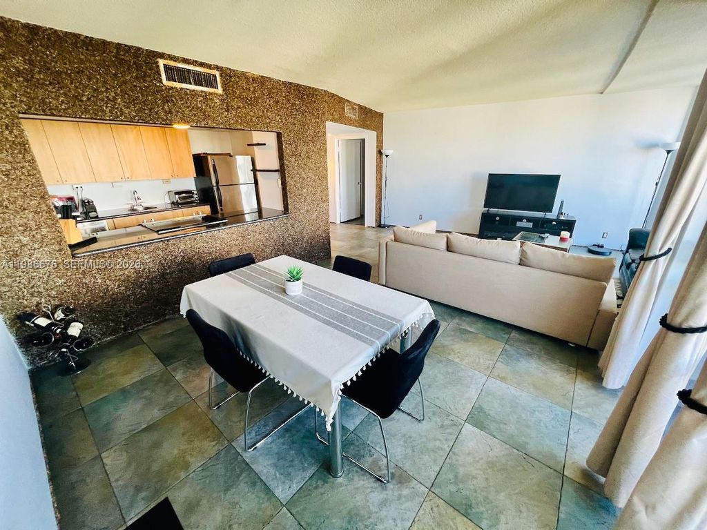 900 Bay Dr 411, Miami Beach, FL 33141