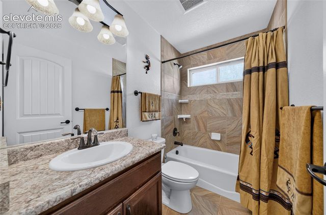2311 Meadowlark Lane, Pueblo, CO 81001