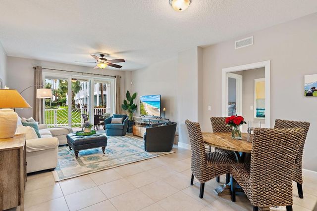 814 Bay Colony Drive S, Juno Beach, FL 33408