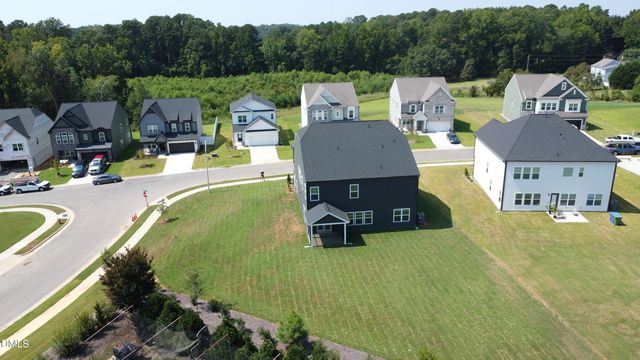4221 Avaruth Lane 110, Fuquay Varina, NC 27526