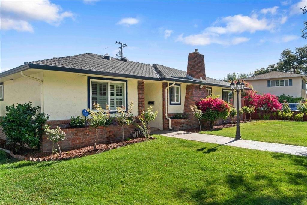 Image 2 of property listing at 2099 Emory Street, San Jose, CA 95128
