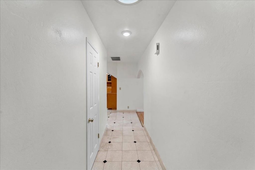 Image 22 of property listing at 2099 Emory Street, San Jose, CA 95128