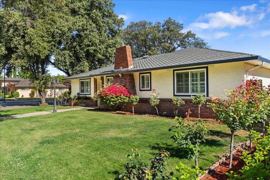 Image 3 of property listing at 2099 Emory Street, San Jose, CA 95128