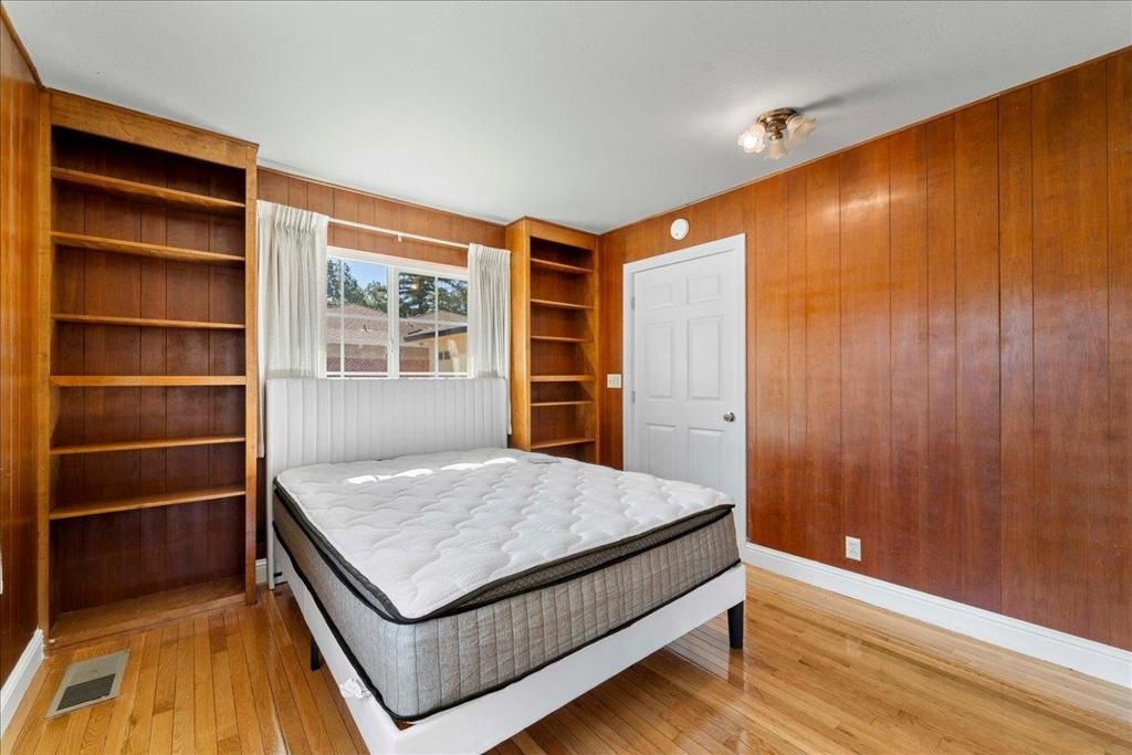 Image 33 of property listing at 2099 Emory Street, San Jose, CA 95128