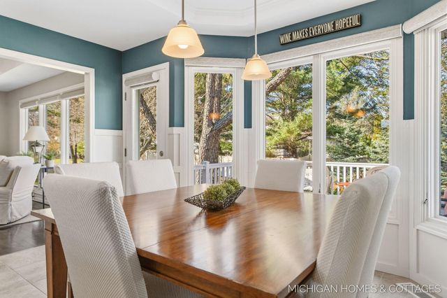 404 Goldcrest Drive, Park Twp, MI 49424