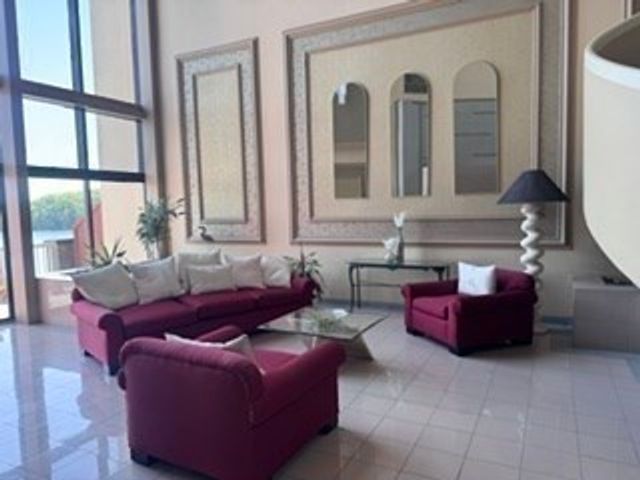 65 Lake Avenue 522, Worcester, MA 01604
