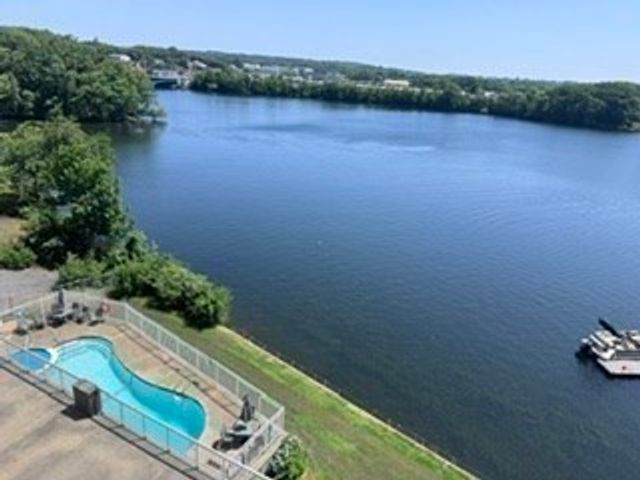 65 Lake Avenue 522, Worcester, MA 01604