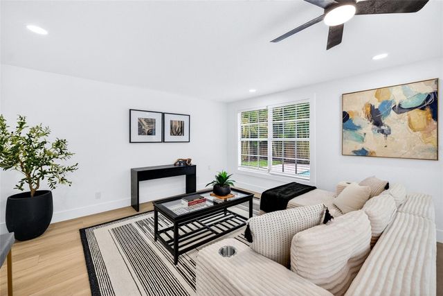 4912 W DRYAD STREET, Tampa, FL 33629