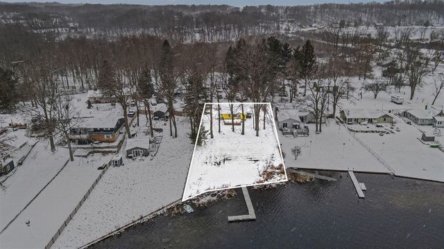 12093 Winans Drive, Dowling, MI 49050