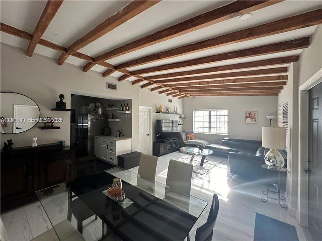 6060 NW 7th St, Miami, FL 33126