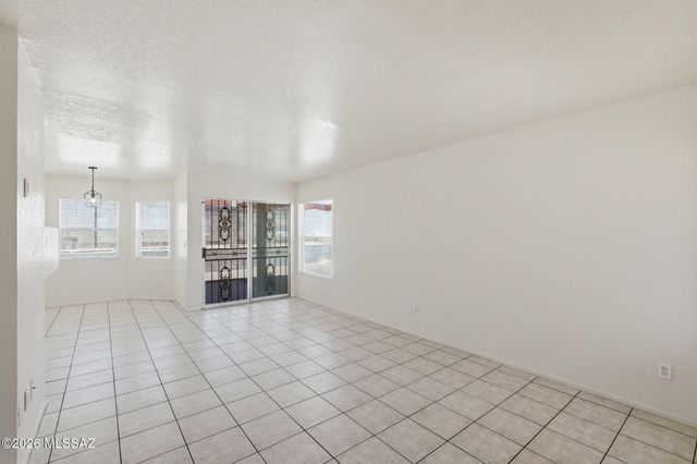 5312 W Wood Owl Drive, Tucson, AZ 85742