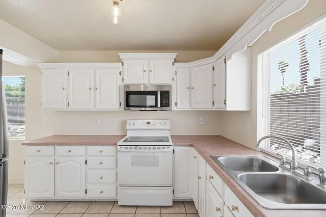 5312 W Wood Owl Drive, Tucson, AZ 85742