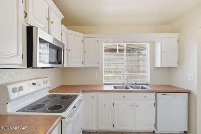 5312 W Wood Owl Drive, Tucson, AZ 85742