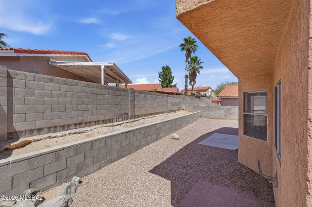 5312 W Wood Owl Drive, Tucson, AZ 85742