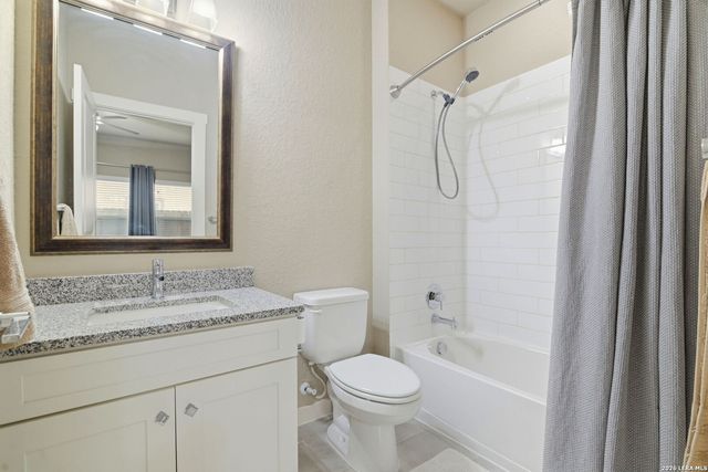 3831 HARRY WURZBACH RD BLDG 4, San Antonio, TX 78209