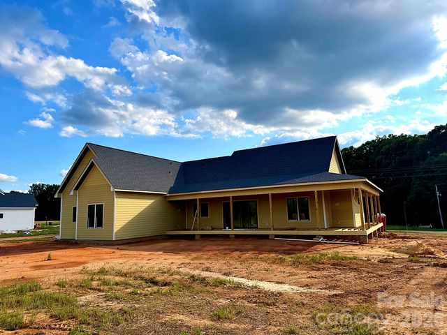 381 New Salem Road 7, Statesville, NC 28625