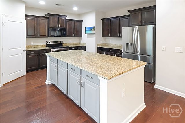 119 Winslow Circle, Savannah, GA 31407