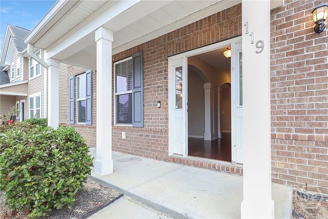 119 Winslow Circle, Savannah, GA 31407