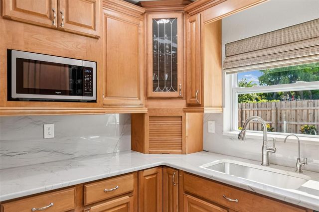 1743 EAGLES NEST DRIVE, Belleair, FL 33756