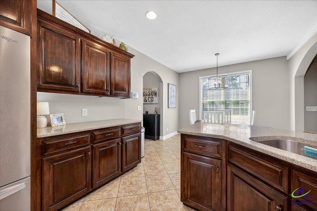 200 Yale Circle, Bonaire, GA 31005