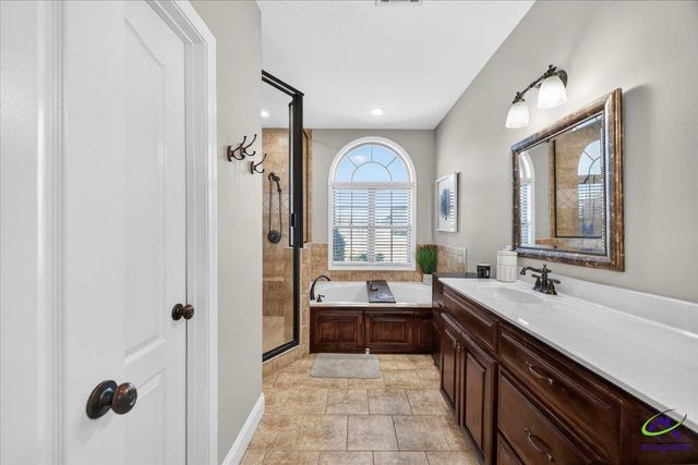 200 Yale Circle, Bonaire, GA 31005