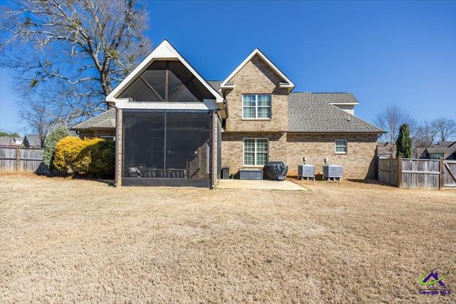 200 Yale Circle, Bonaire, GA 31005