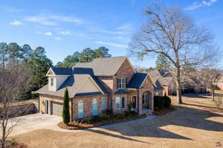 200 Yale Circle, Bonaire, GA 31005