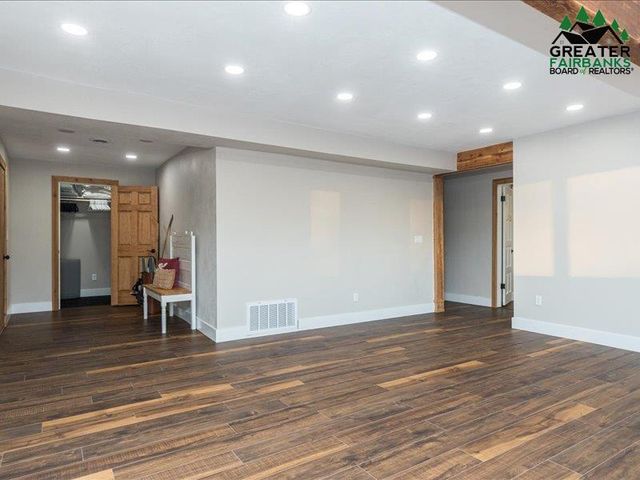 520 AUTUMN DRIVE, Fairbanks, AK 99712