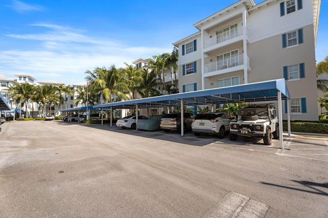 832 Bay Colony Drive S, Juno Beach, FL 33408