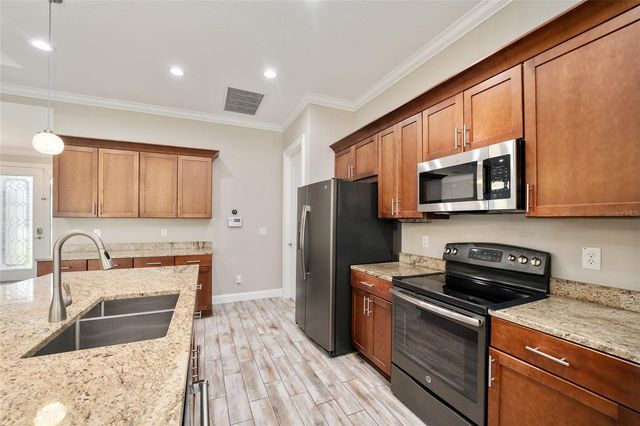 9654 SW 40TH TERRACE, Ocala, FL 34476