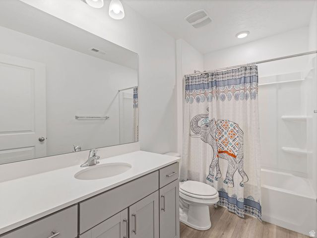 8533 W MEADOW BANK WAY, Magna, UT 84044