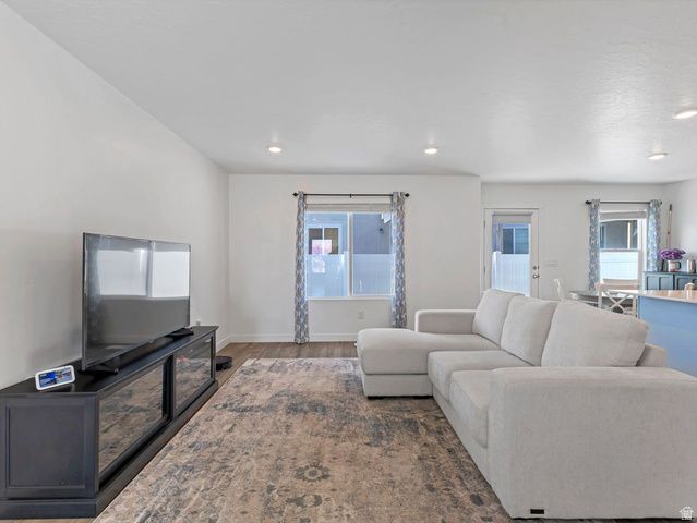 8533 W MEADOW BANK WAY, Magna, UT 84044
