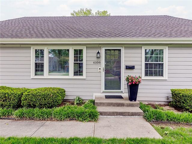6108 W 76th Terrace, Prairie Village, KS 66208