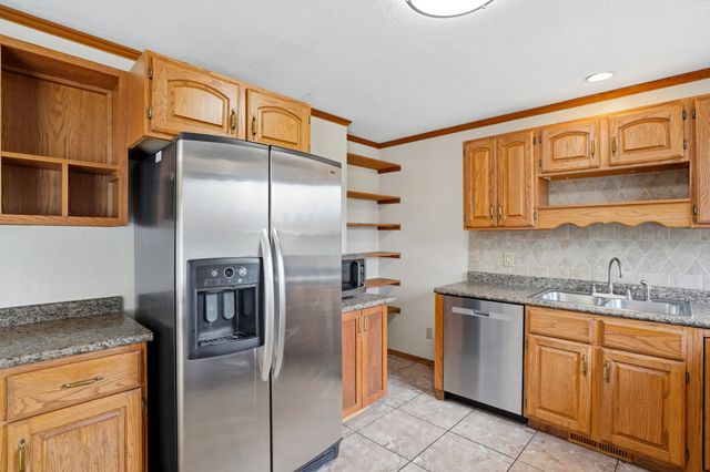 1206 FRANCES DR, Columbia, MO 65203