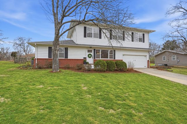 1206 FRANCES DR, Columbia, MO 65203