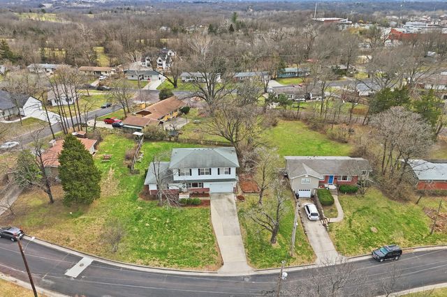 1206 FRANCES DR, Columbia, MO 65203