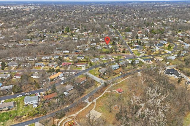 1206 FRANCES DR, Columbia, MO 65203