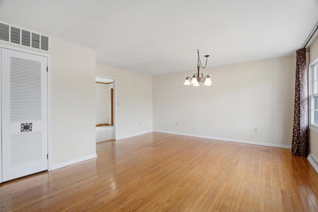 1206 FRANCES DR, Columbia, MO 65203