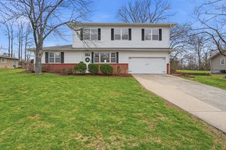 1206 FRANCES DR, Columbia, MO 65203