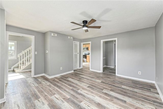 111 E Dryden Street, Odessa, MO 64076