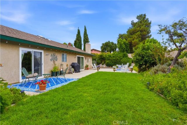 30904 Long Point Drive, Canyon Lake, CA 92587